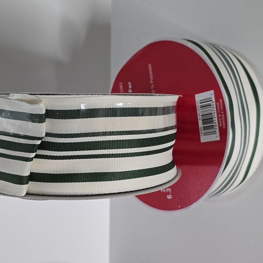 New 2 Wired Christmas Tree Ribbon 2.5" x 80 Ft